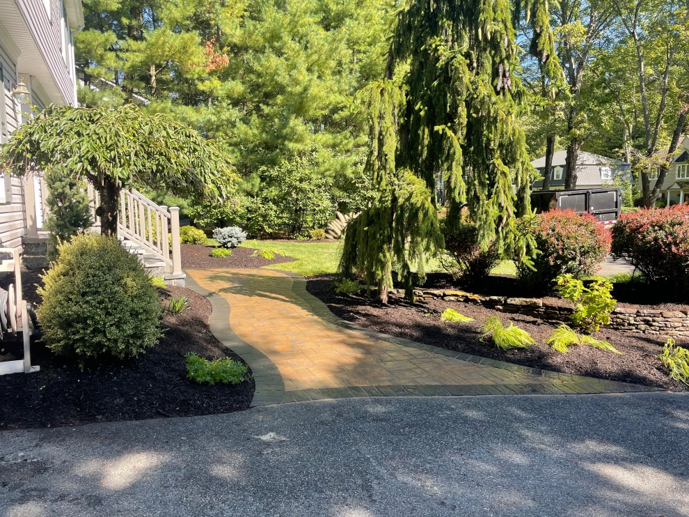 Bergen County Landscape Design by Joe Finizio & Sons Landscape Contractors - Photo 10