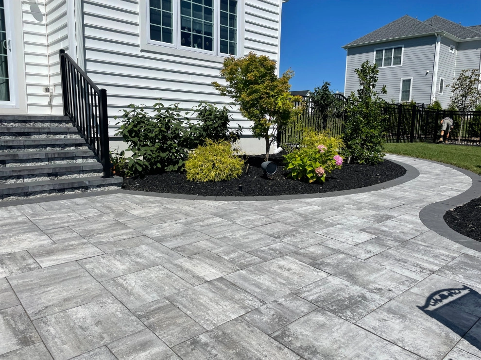 Bergen County Landscape Design by Joe Finizio & Sons Landscape Contractors - Photo 5