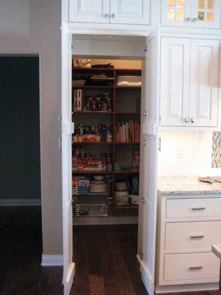Urbandale Traditional Trends by Minnesota Cabinets, INC - Photo 6