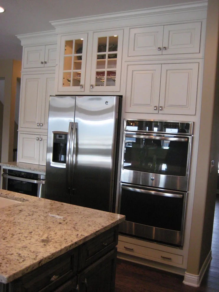 Urbandale Traditional Trends by Minnesota Cabinets, INC - Photo 3