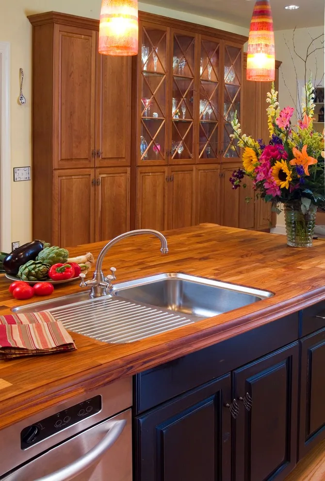 Homestead Kitchen in the Valley by American Homestead Kitchens Ltd - Photo 3