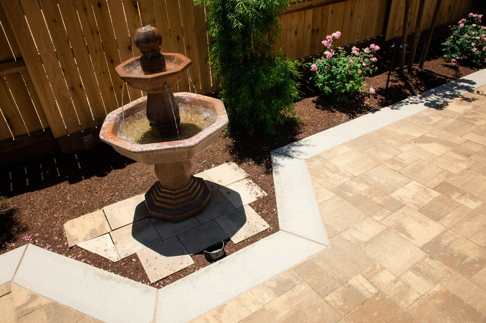 Splender's Backyard by Joe's Landscaping & Concrete, Inc. - Photo 9