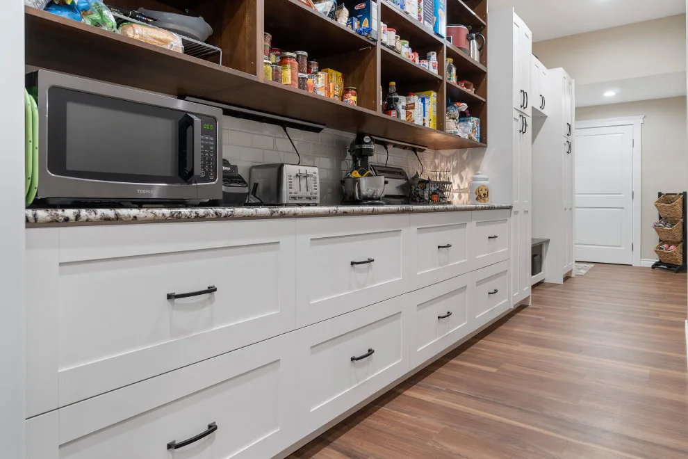 Vanderlinden's Complete Residence by Cabinets By Trivonna - Photo 13