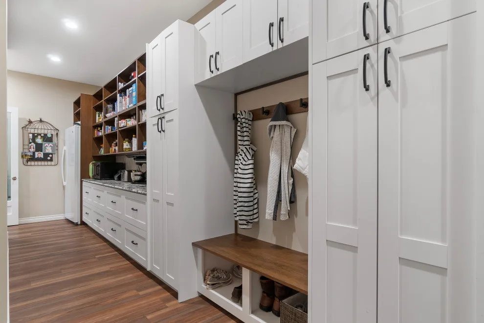 Vanderlinden's Complete Residence by Cabinets By Trivonna - Photo 30