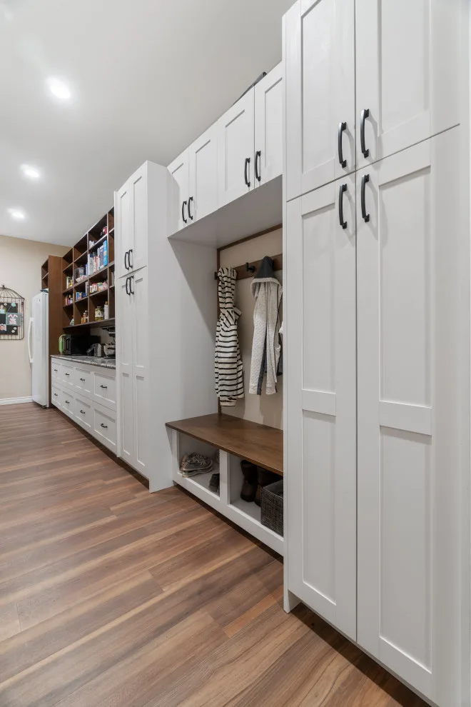 Vanderlinden's Complete Residence by Cabinets By Trivonna - Photo 12