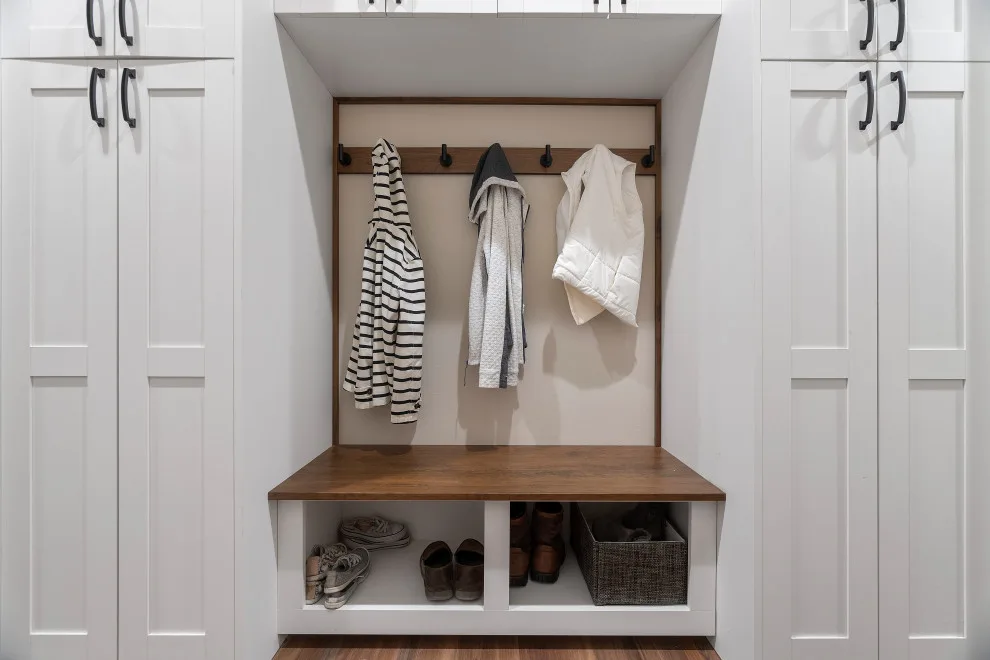 Vanderlinden's Complete Residence by Cabinets By Trivonna - Photo 10