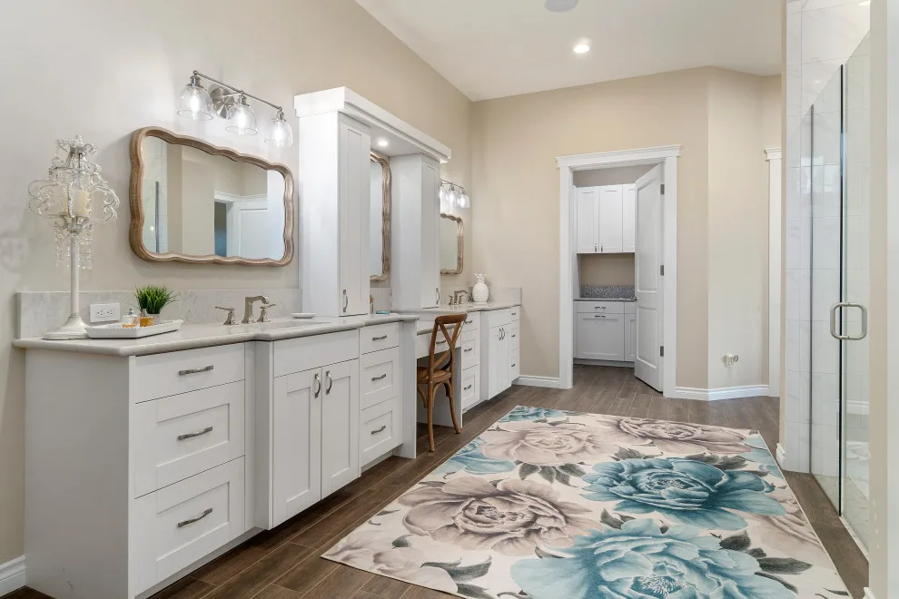 Vanderlinden's Complete Residence by Cabinets By Trivonna - Photo 46