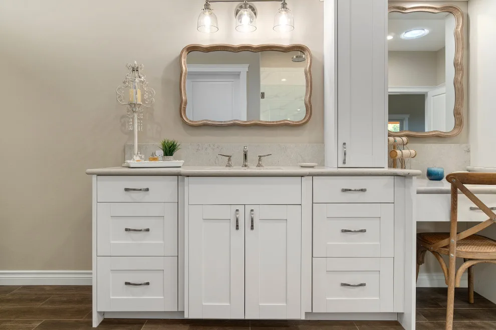 Vanderlinden's Complete Residence by Cabinets By Trivonna - Photo 31