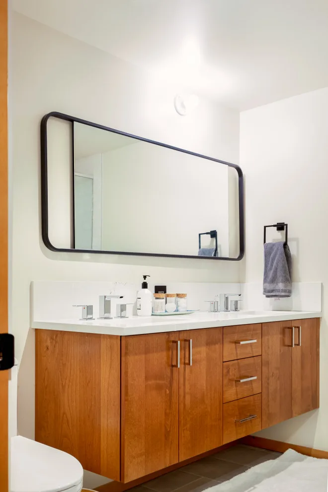 Contemporary Shine with Golden Highlights by Signature Design & Cabinetry LLC - Photo 8