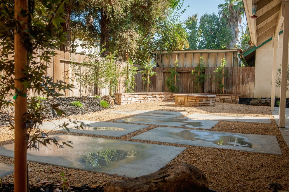 Cooper Modern Backyard by Joe's Landscaping & Concrete, Inc. - Photo 3