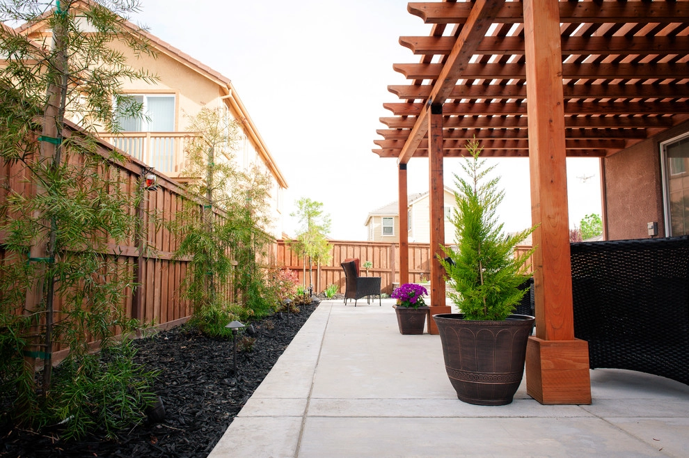 Garza's Backyard Retreat by Joe's Landscaping & Concrete, Inc. - Photo 16