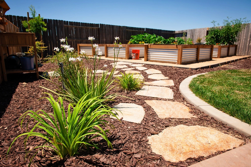 Johnson Backyard by Joe's Landscaping & Concrete, Inc. - Photo 8