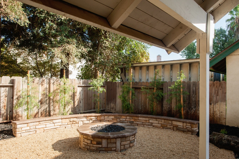 Cooper Modern Backyard by Joe's Landscaping & Concrete, Inc. - Photo 9