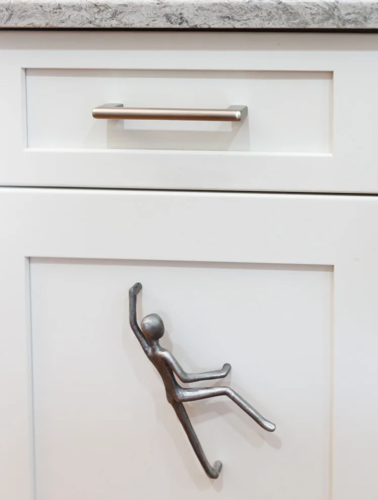 Light-colored Shaker Kitchen by Signature Design & Cabinetry LLC - Photo 4