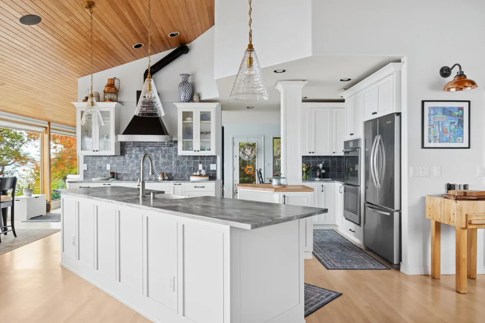 White Shaker Renovation by Signature Design & Cabinetry LLC - Photo 3