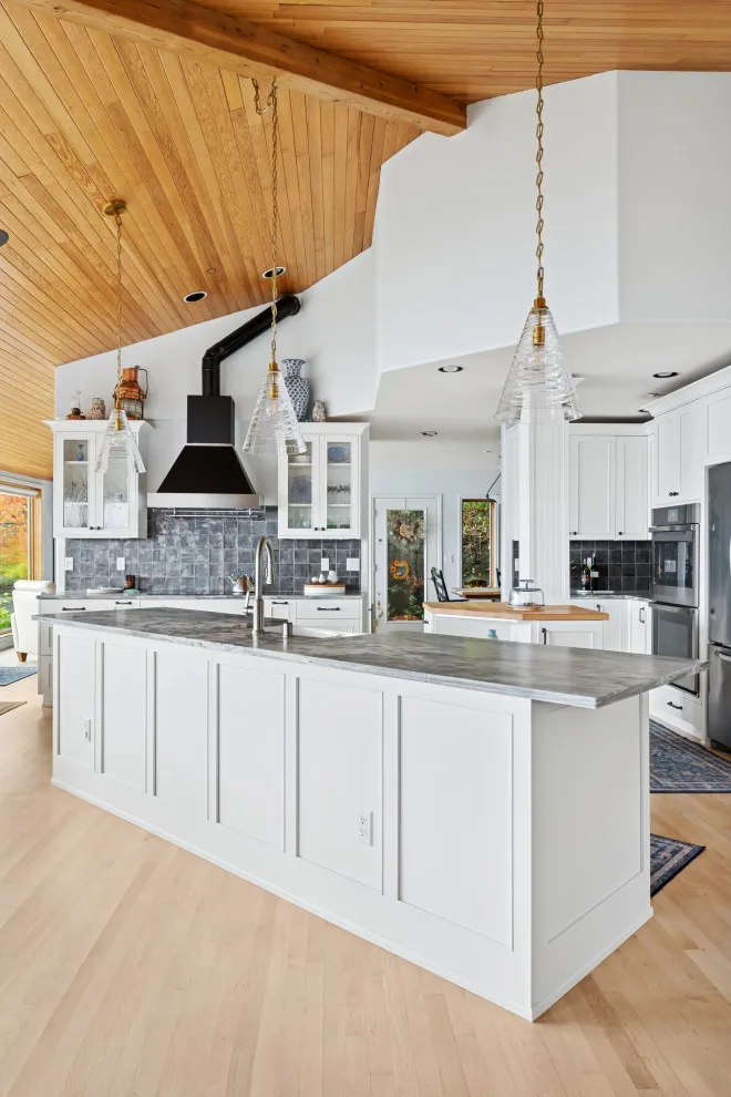White Shaker Renovation by Signature Design & Cabinetry LLC - Photo 5