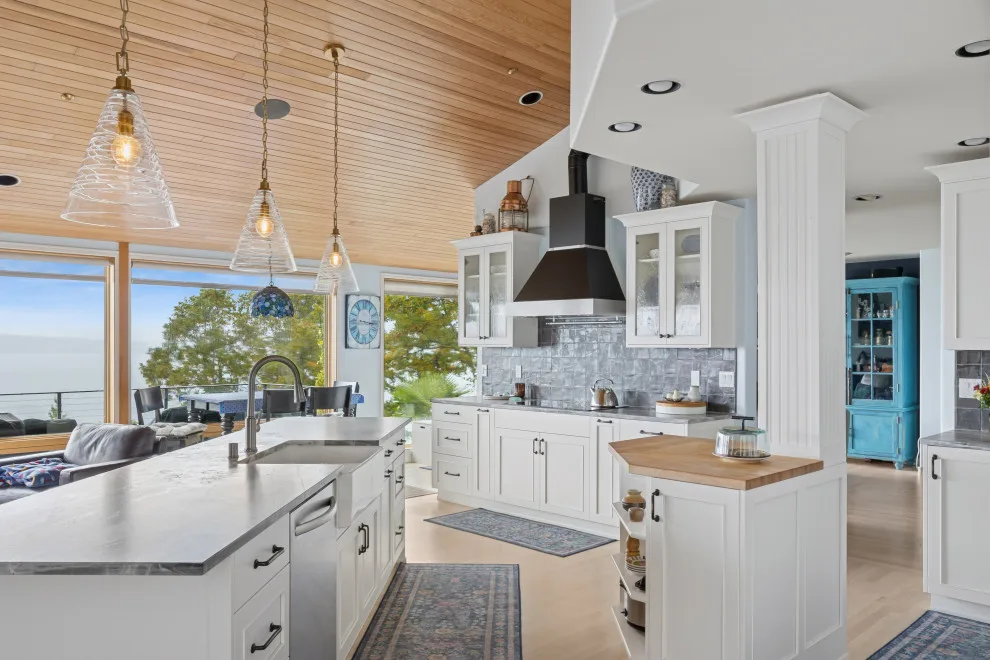 White Shaker Renovation by Signature Design & Cabinetry LLC - Photo 9