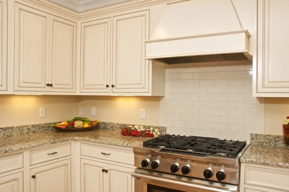 Glazed Opaque Williamsburg Kitchen by Buckeye Cabinet & Supply, Inc. - Photo 3