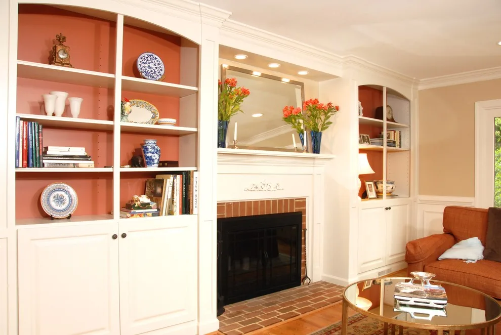 Williamsburg White Flat-Panel Kitchen Design by Buckeye Cabinet & Supply, Inc. - Photo 27