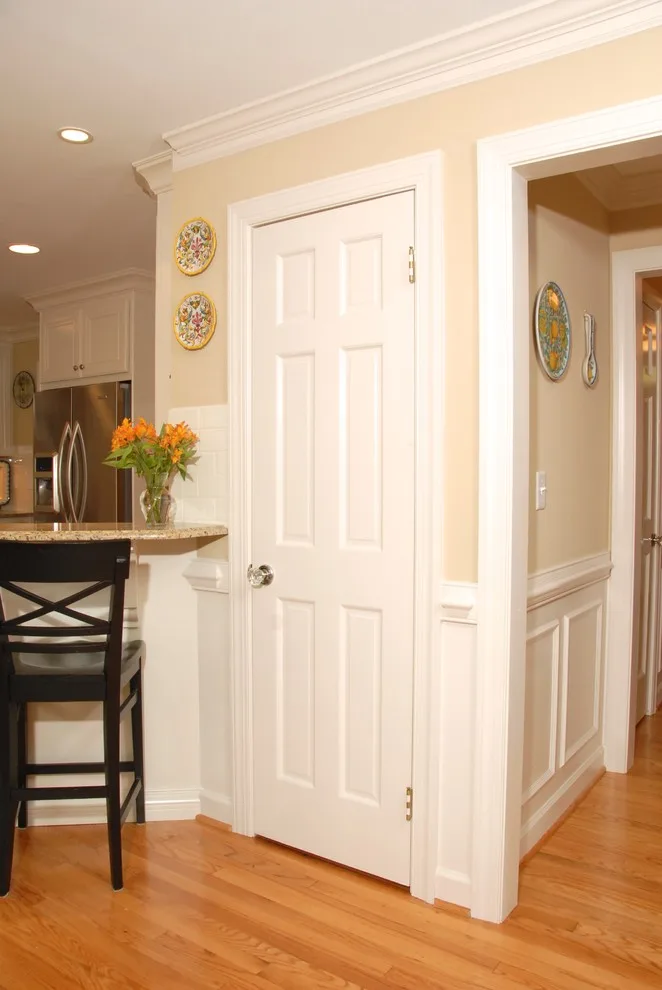 Williamsburg White Flat-Panel Kitchen Design by Buckeye Cabinet & Supply, Inc. - Photo 14
