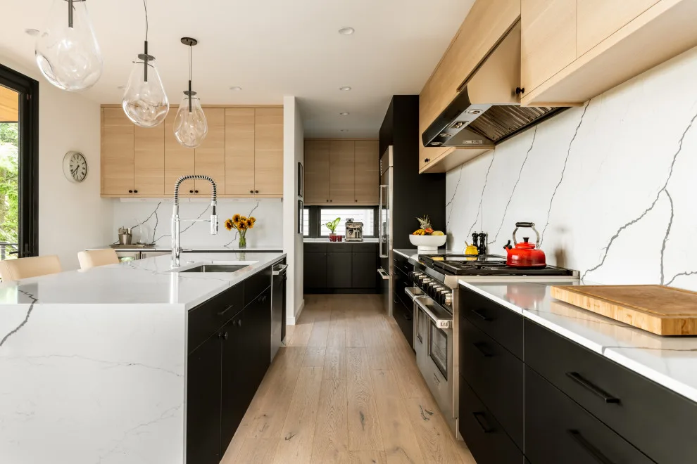 Windermere Project in Collaboration with Villanueva Construction by Savvy Cabinetry Design Interiors - Photo 7