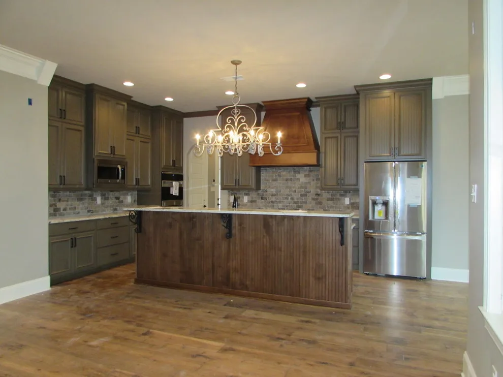 Windsor Residences by Mike Whittington/kitchen And Bath Designer - Photo 2