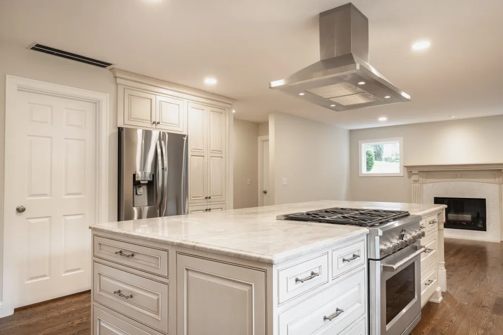 Woodinville Ground Level Renovation by Savvy Cabinetry Design Interiors - Photo 7
