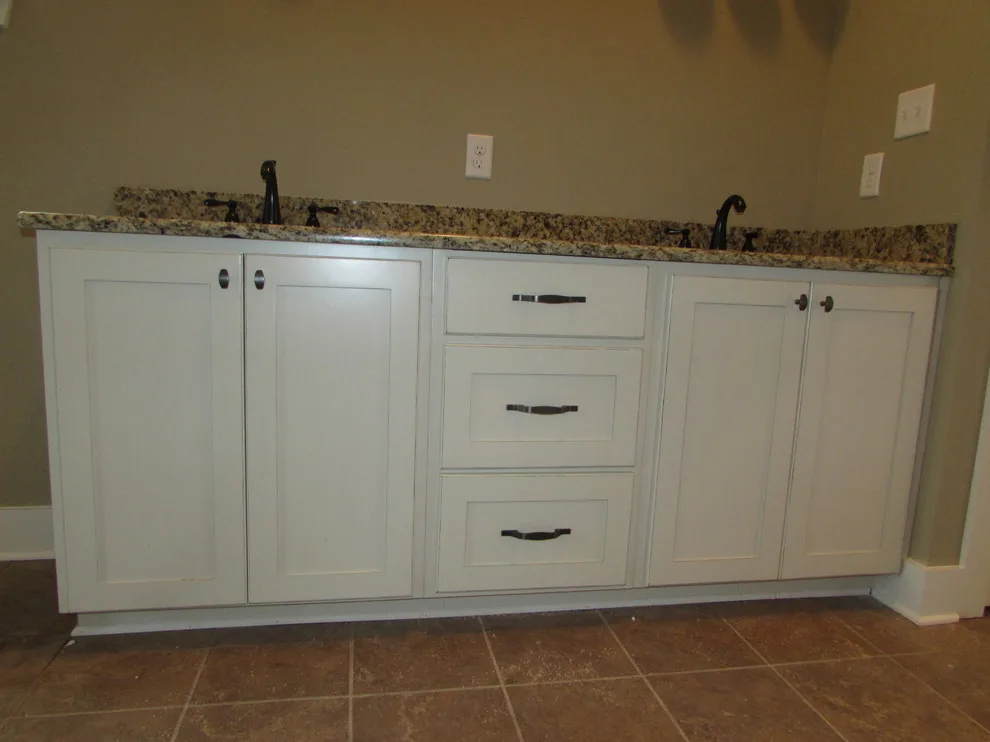 Worley Residences by Mike Whittington/kitchen And Bath Designer - Photo 19
