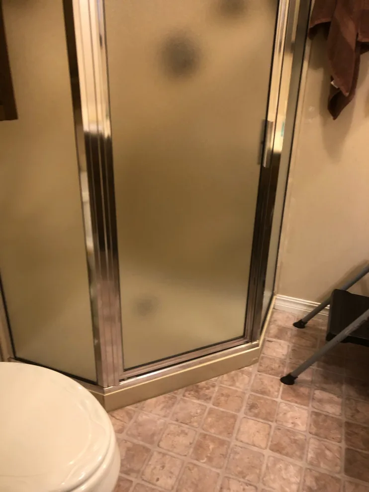Restroom Renovation by B & W Designer Tile - Photo 4