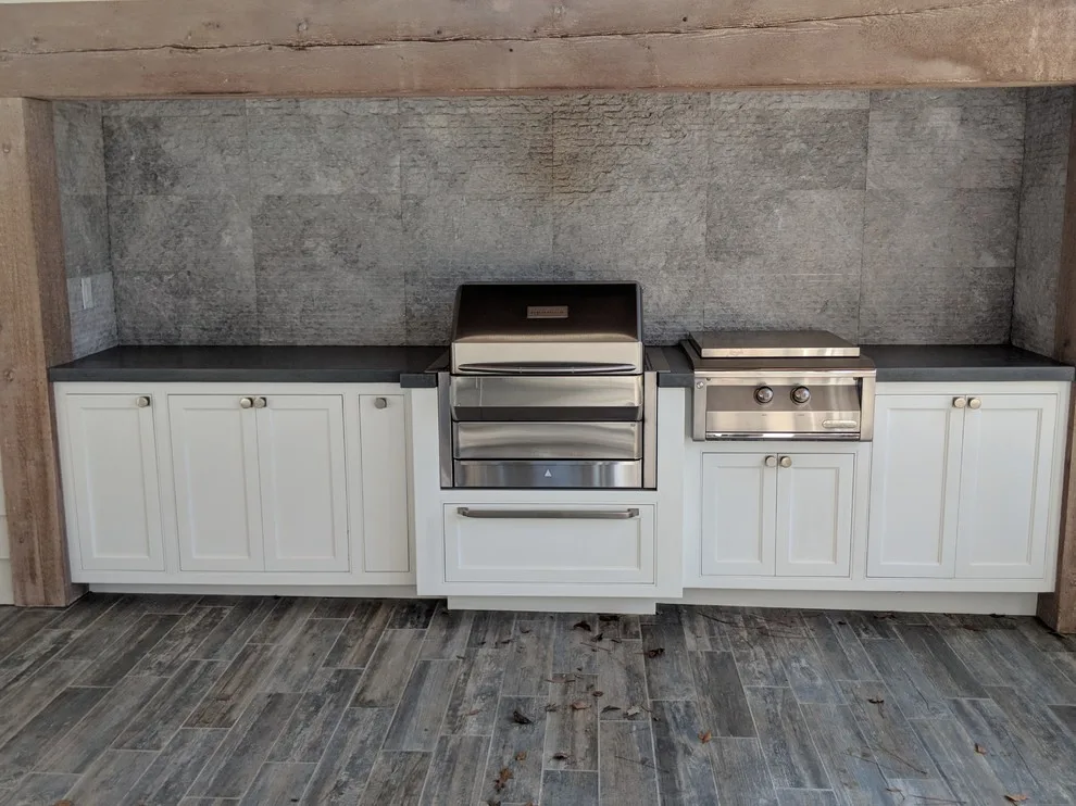 Overhill Road Al Fresco Kitchen by Birmingham Concrete Design, Inc - Photo 3
