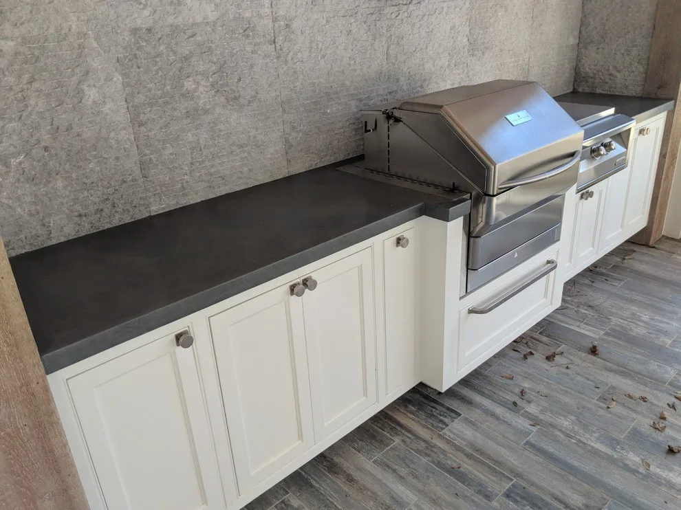 Overhill Road Al Fresco Kitchen by Birmingham Concrete Design, Inc - Photo 8