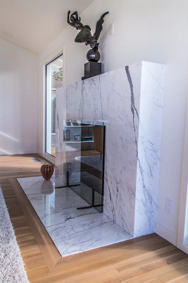 Modern Fireplaces by Pacific Stoneworks Inc - Photo 2