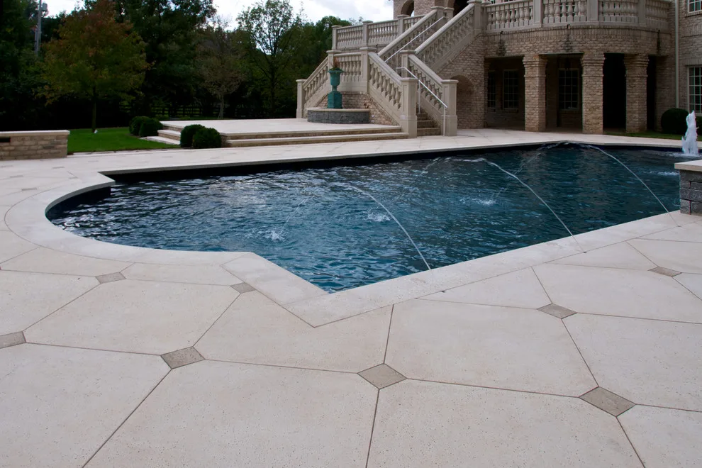 Bespoke residence in Lexington KY by Hartstone - Photo 3