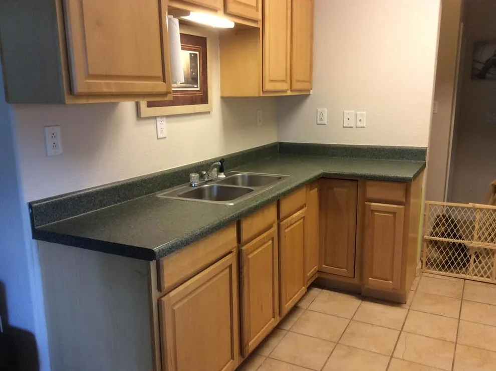 Charming Kitchen Counter Makeover by ICoat Emerald Coast - Photo 6