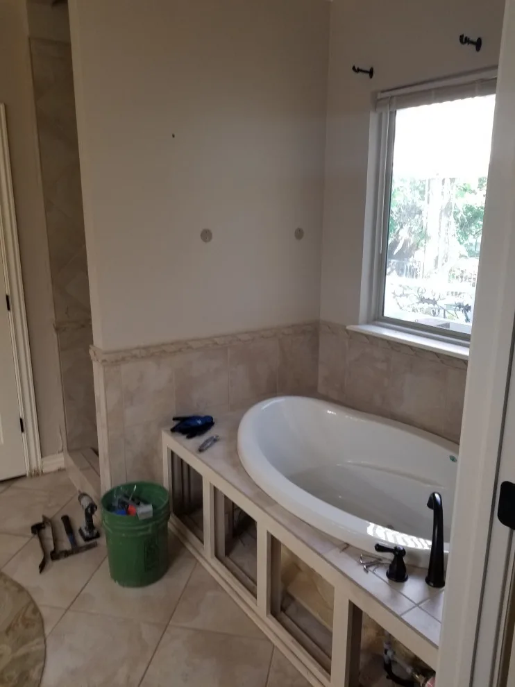 Ellis Clan by Stylin' Tilen' Flooring - Photo 4