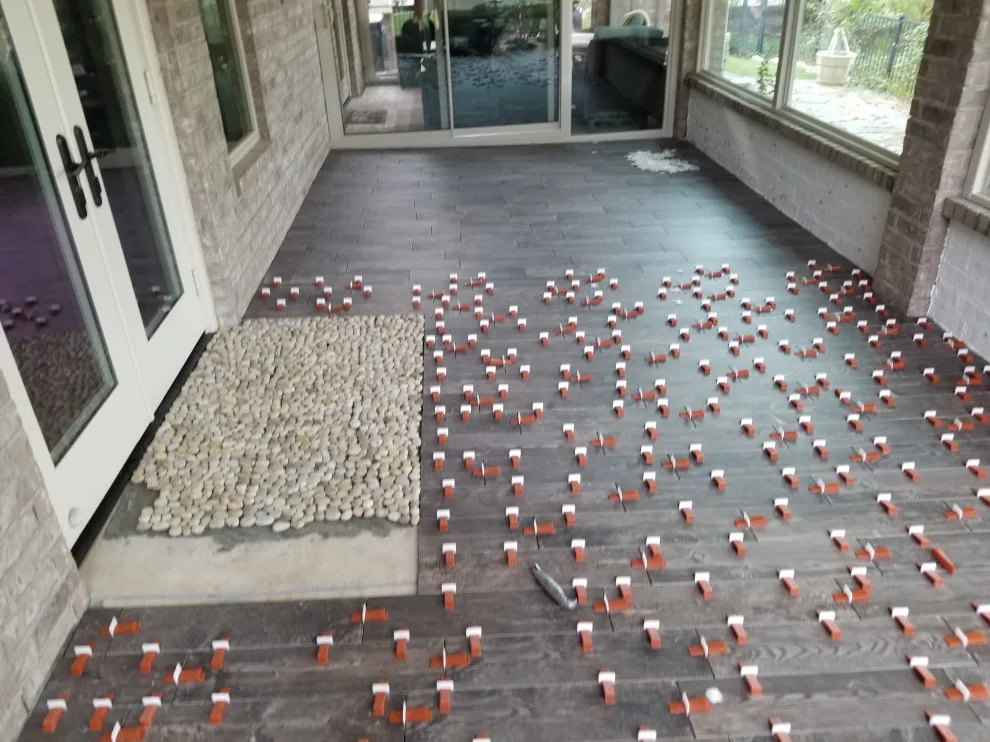 Stylin' Tilen' Flooring - Photo 7