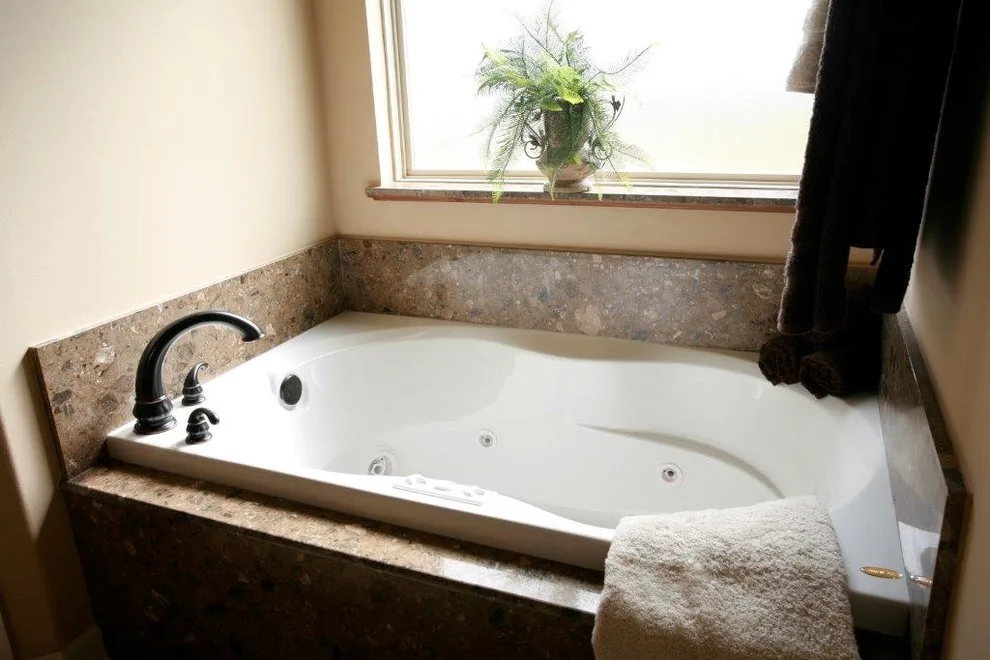Luxurious Tubs and Showers by CounterTop Solutions, Inc. - Photo 7