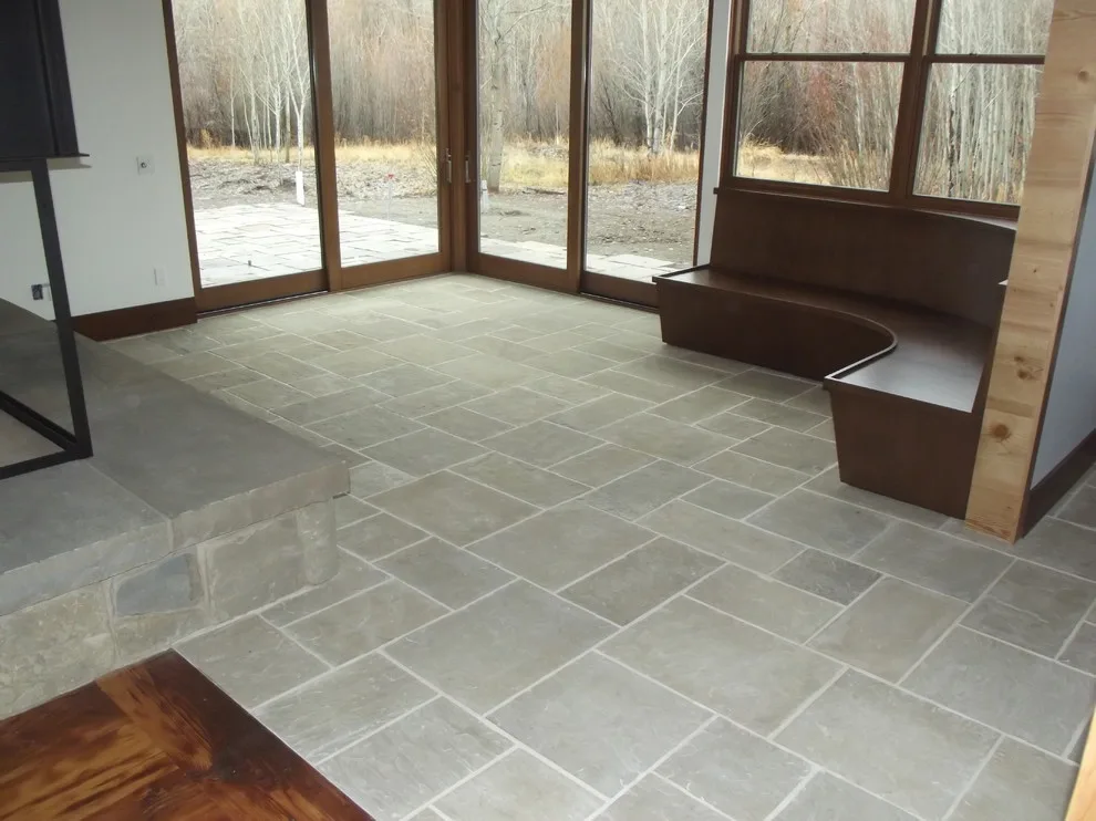Sun Valley Rug And Tile Co. Inc. - Photo 8