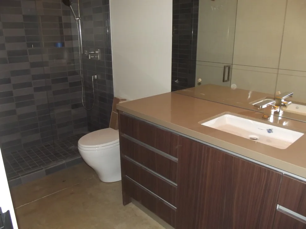 Sun Valley Rug And Tile Co. Inc. - Photo 14
