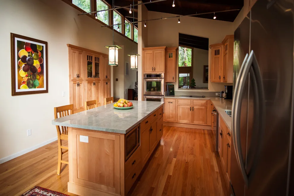 Hepperly Craftsman Renovation - Crystal Cabinet Works by Surface Art Countertops - Photo 11