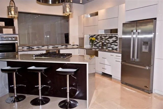 Hōm Kitchen + Bath - Photo 6