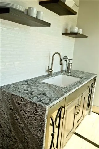hōm by Warhall display space by Hōm Kitchen + Bath - Photo 9