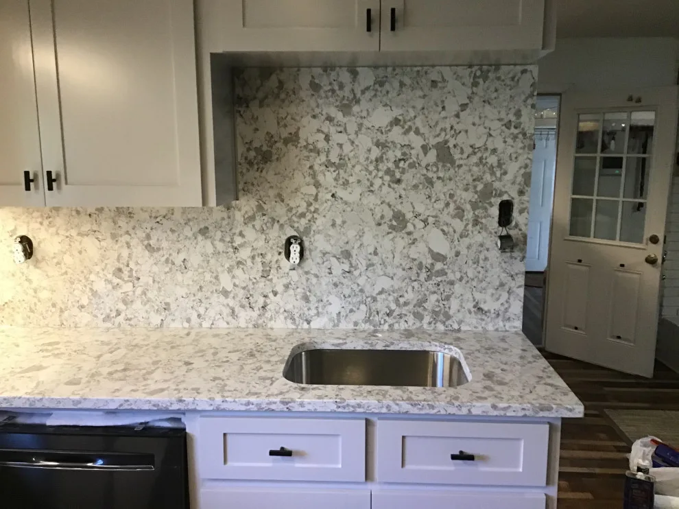 Alaskan White Quartz by Granite Makeover - Photo 2