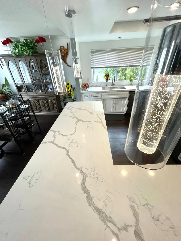 Calacatta Lazzia Quartz Kitchen Countertops by CMG Granite And Stone Inc. - Photo 5