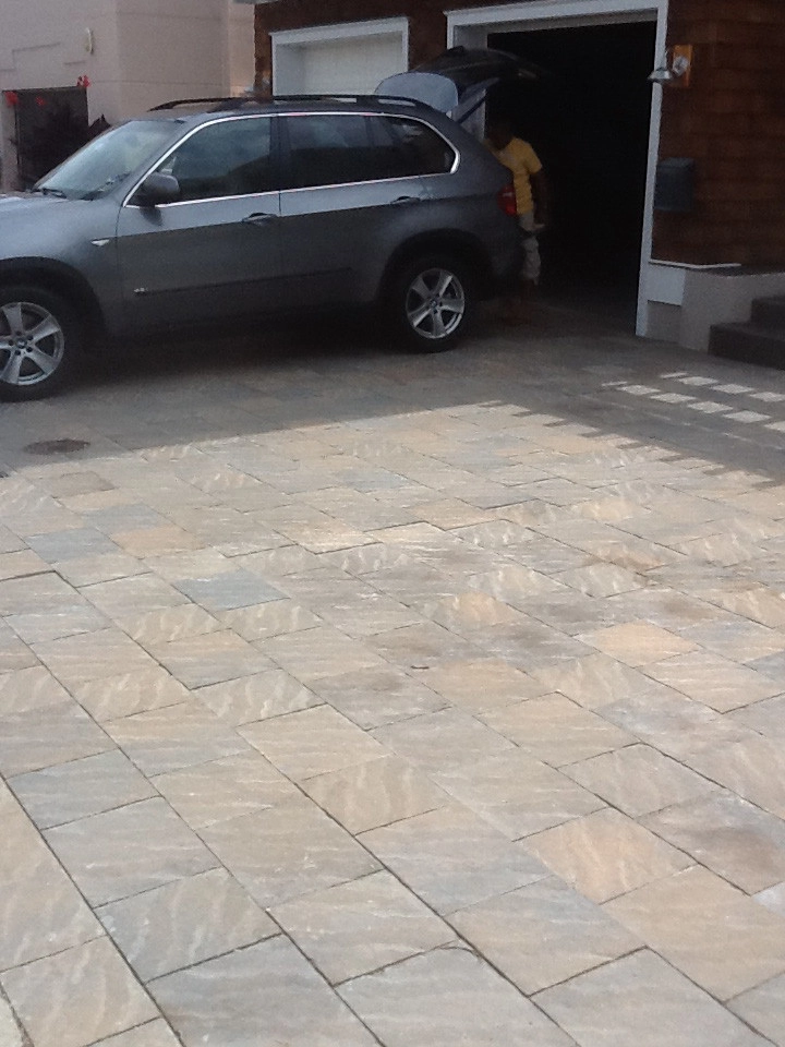 Driveway Pavers by Kãsa Landscaping & Property Management - Photo 4
