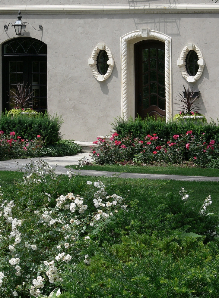 Organic Patio Design by Bruss Landscaping, Inc. - Photo 15