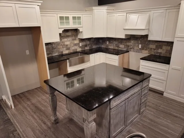 River City Solid Surface LLC - Photo 4