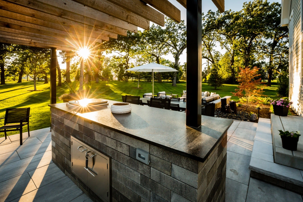 Contemporary Patio Design by Bruss Landscaping, Inc. - Photo 5