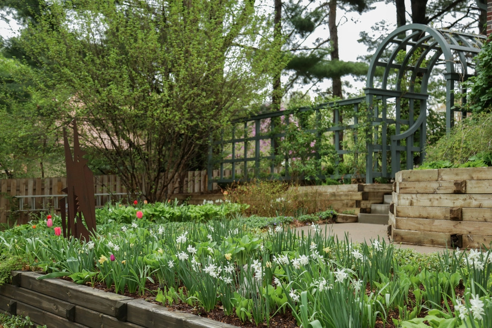 Brushstrokes of Spring Bulbs by Kinghorn Gardens - Photo 8