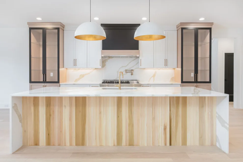Calacatta Leon Gold Quartz by MSI by Marble Granite World - Photo 13